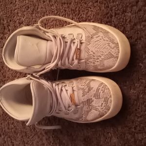 Jordan size 8